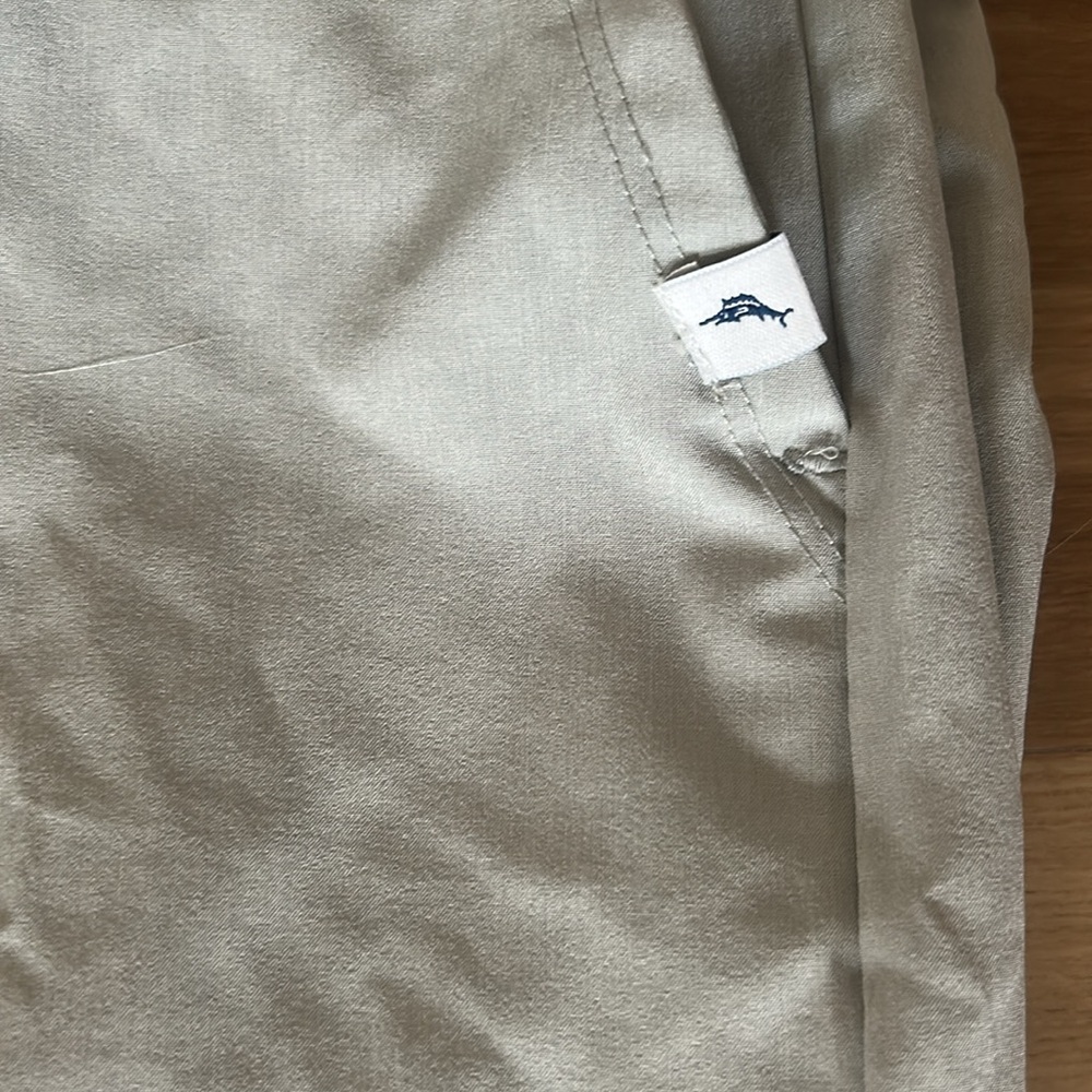 Tommy Bahama Light Gray Active Shorts/swim trunks -boys size XL 14 EUC - Picture 5 of 5